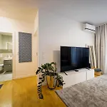 Rentplanet - Garbary بوزنان